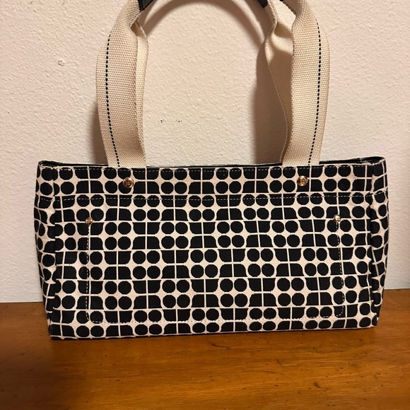kate spade Handbags - Black and cream Kate Spade shoulder bag